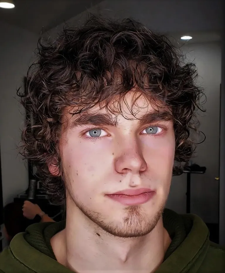 Curly Flow Hairstyle