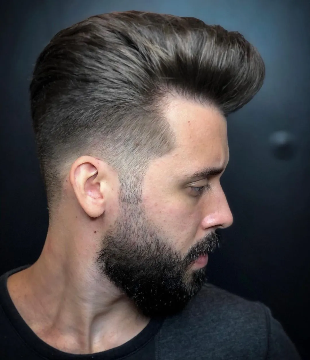 Classy Quiff with Low Skin